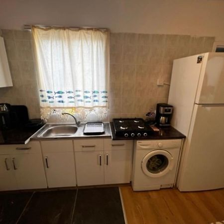 Girne Center 3 Rooms 150 M To Beach Eksteriør bilde