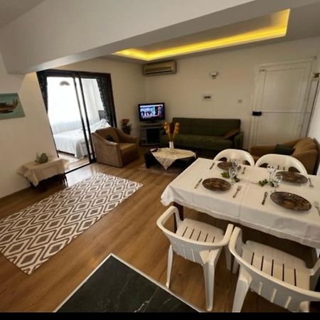 Girne Center 3 Rooms 150 M To Beach Eksteriør bilde