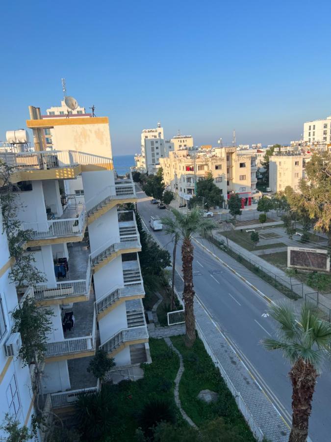 Girne Center 3 Rooms 150 M To Beach Eksteriør bilde
